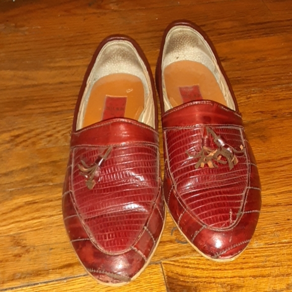 Dress shoes - Picture 1 of 1